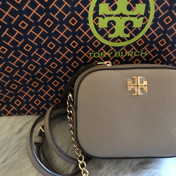 ▫️NEW▫️ Tory Burch Logo Round Cross body Bag Gray - Picture 2 of 4
